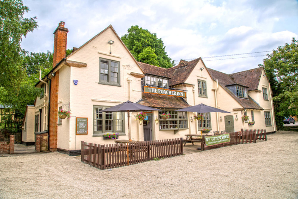 The Poacher Inn Hook  Exteriér fotografie